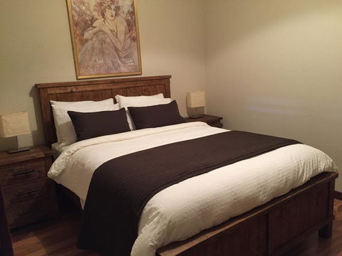 Atina Rocks Country Homestead - Darwin Holiday 3