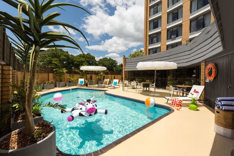 Atura Albury - Darwin Holiday 3