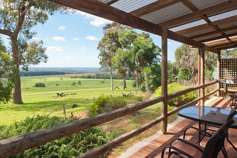 Augusta Sheoak Chalets - Darwin Holiday 0