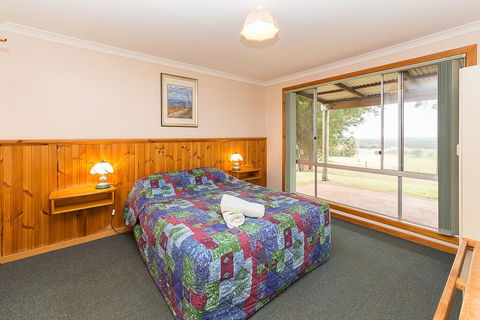Augusta Sheoak Chalets - Darwin Holiday 1