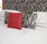 Avaleen Lodge Motor Inn - Darwin Holiday