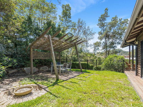Avoca Beach Living - 84 Avoca Drive, Avoca Beach - Darwin Holiday 2