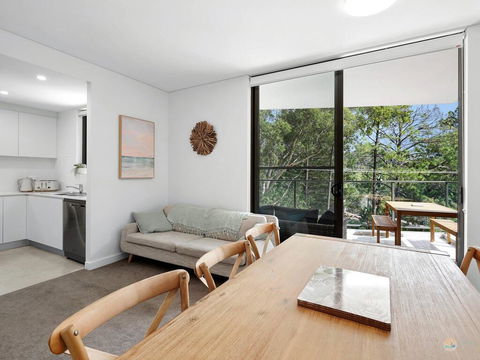 Avoca Beach Pad- 210/14-18 Cape Three Points Rd - Darwin Holiday 2