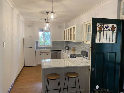 Avoca House - Circa 1900 Gorgeous Federation Home - Darwin Holiday 2
