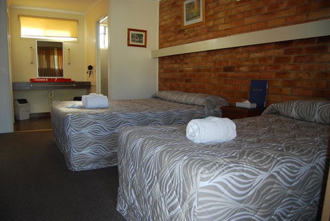 Avocado Motor Inn - Darwin Holiday 1
