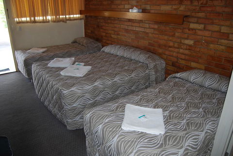 Avocado Motor Inn - Darwin Holiday 2