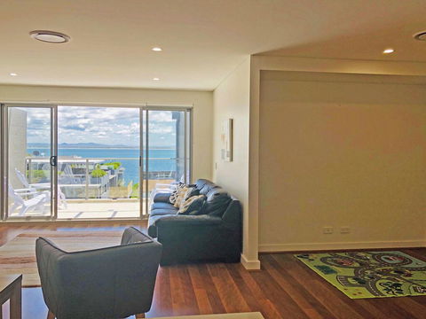 Avra Seabreeze', 503/4-8 Bullecourt Street - Darwin Holiday 1