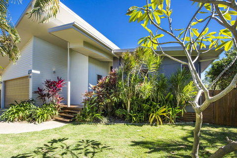 Azur Villa - Darwin Holiday 0