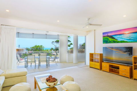 Azura Ocean View Holiday Apartment - Darwin Holiday 1