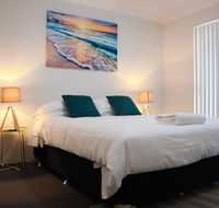 Azure Villa - Darwin Holiday