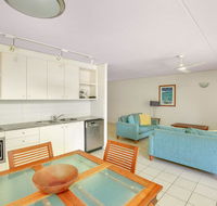 Baden 61 - Rainbow Shores Air conditioned Unit Walk To Beach Pool Tennis court - Darwin Holiday