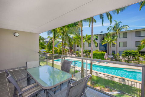 Baden 72 - Rainbow Shores, Stroll To The Beach, Air Con, Swimming Pools - Darwin Holiday 0
