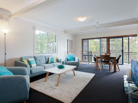 Baggies On Dutchies', 9 Burbong Street - Large House With Aircon, Boat Parking & Waterviews - Darwin Holiday 1