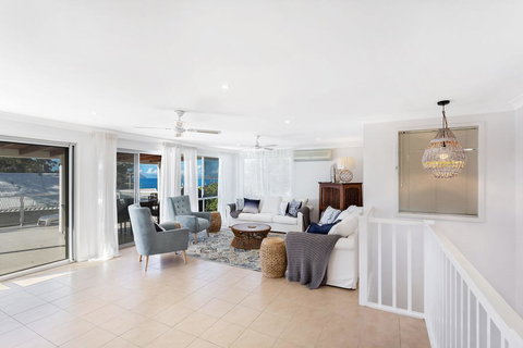 Bagnall Avenue, 1 - Darwin Holiday 1