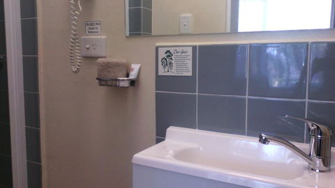 Bairnsdale Main Motel - Darwin Holiday 2