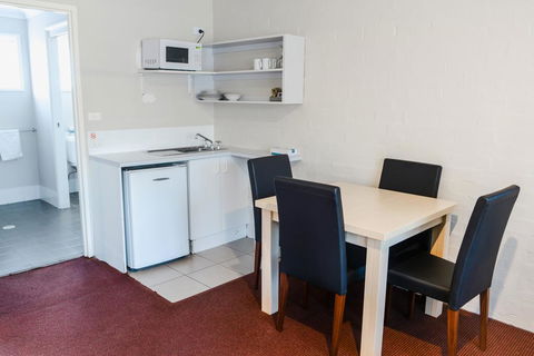 Balan Village Motel - Darwin Holiday 1