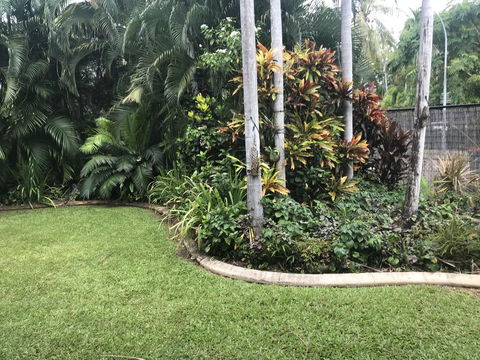 Bali Inspired Hideaway With Tropical Villa & Plunge Pool - Darwin Holiday 2
