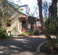 Ballarat cottages incorporating yarrowee cottage and Admirals cottage