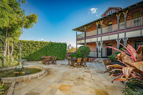 Ballina Manor Boutique Hotel - Darwin Holiday 1