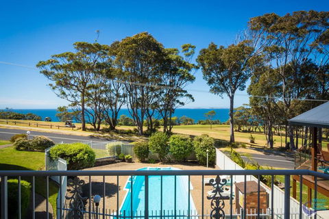 Ballingalla Apartments - By The Golf Course - Darwin Holiday 0