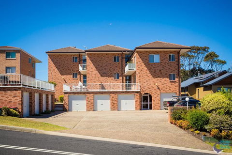 Ballingalla Apartments - By The Golf Course - Darwin Holiday 2