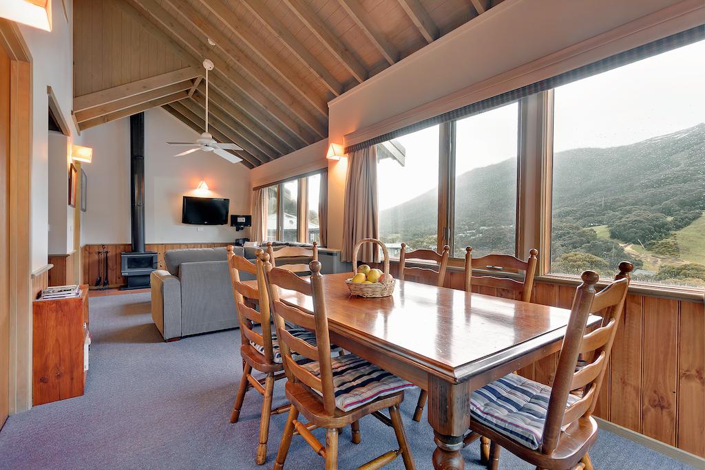 Cathcart NSW Darwin Holiday