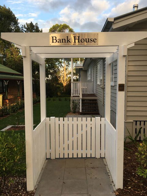 Bank House Tamborine Mountain - Darwin Holiday 3