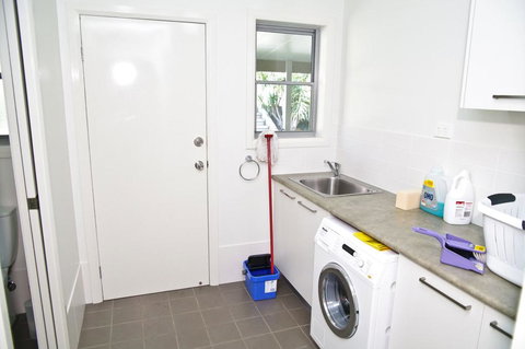 Banyula, 103 Neville Morton Drive - Darwin Holiday 3