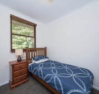 Barefoot Beach House 24 Essendene Road - Darwin Holiday