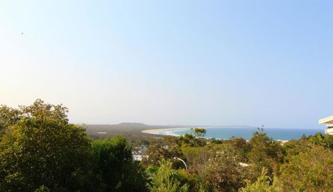 Barefoot, 32 Skyline Crescent, Crescent Head - Darwin Holiday 0