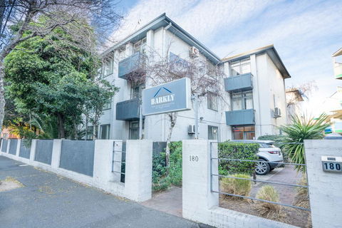 Barkly Apartments - Darwin Holiday 0