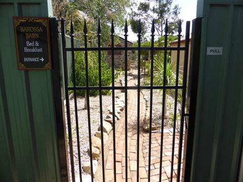 Barossa Barn Bed And Breakfast - Darwin Holiday 3