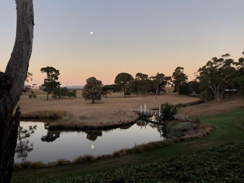 Barunah Plains Homestead - 10 Bedrooms - Sleeps 22 - Darwin Holiday 1