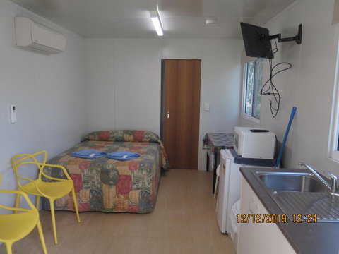 Batchelor Holiday Park - Darwin Holiday 3