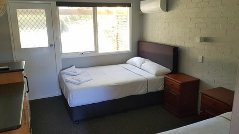 Bateau Bay Hotel - Darwin Holiday 0