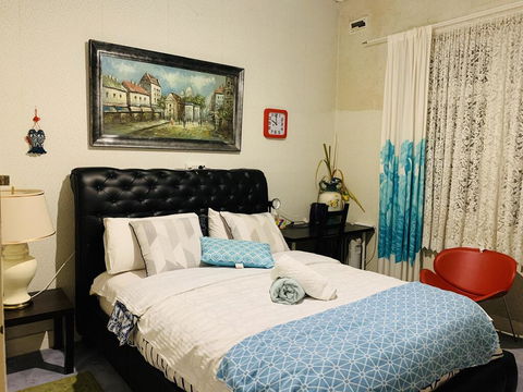 Bawlyn Room - Darwin Holiday 0