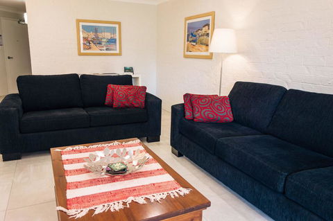Bay Parklands, Unit 21/2 Gowrie Avenue - Darwin Holiday 2
