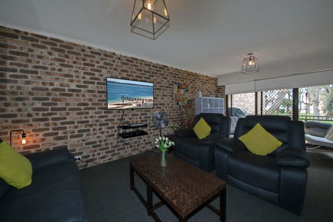 Bay Parklands, Unit 27/2 Gowrie Avenue - Darwin Holiday 2