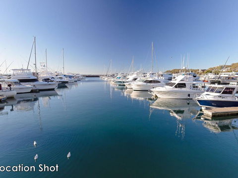 Baydream' 13 Pirralea Parade - Pet Friendly, Aircon, Boat Parking - Darwin Holiday 0