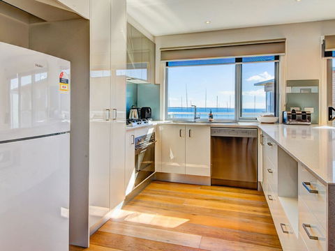 Bayside Views - Darwin Holiday 1