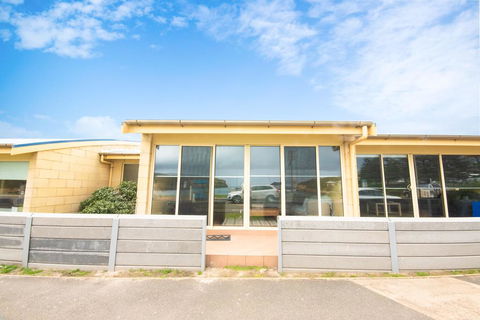 Bayview No 2 - Next To The Beach - Darwin Holiday 0
