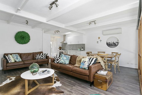 Beach Break On Hardy - Walk To Foreshore - Darwin Holiday 0