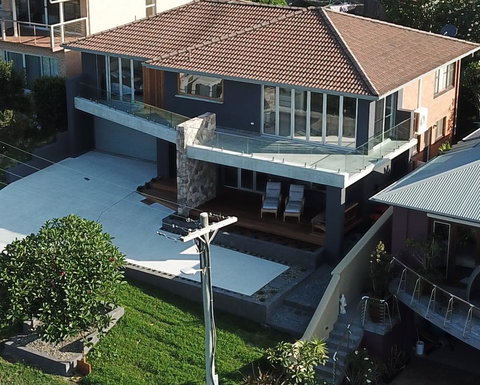 BEACH BREAK, 34 CLIFF ROAD - Darwin Holiday 1