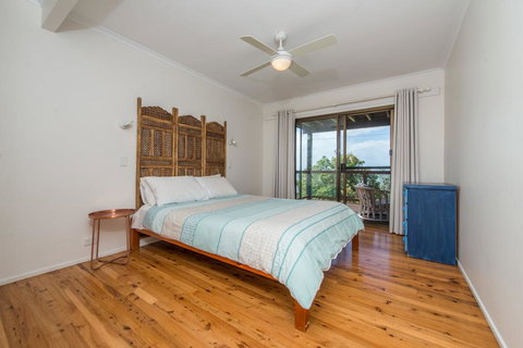 Beach Buoys - Darwin Holiday 3