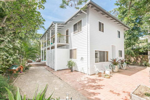 Beach Chalet - Darwin Holiday 3
