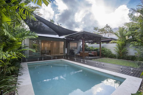 Beach Condominium - Darwin Holiday 2