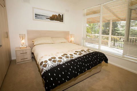 Beach House Apartments - Darwin Holiday 2