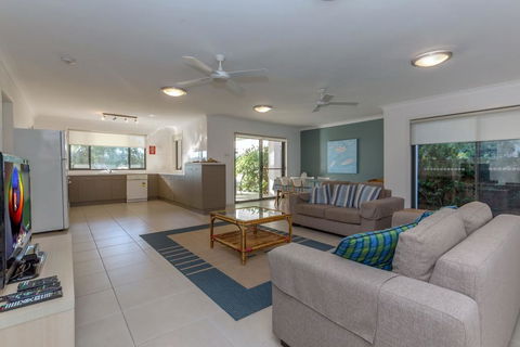 Beach House, Pacific Road, 1/20 - Darwin Holiday 2