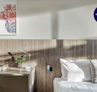 BEACH LOCATION STUDIO // CLOVELLY 1 - Darwin Holiday