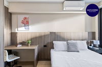 BEACH LOCATION STUDIO // CLOVELLY 2